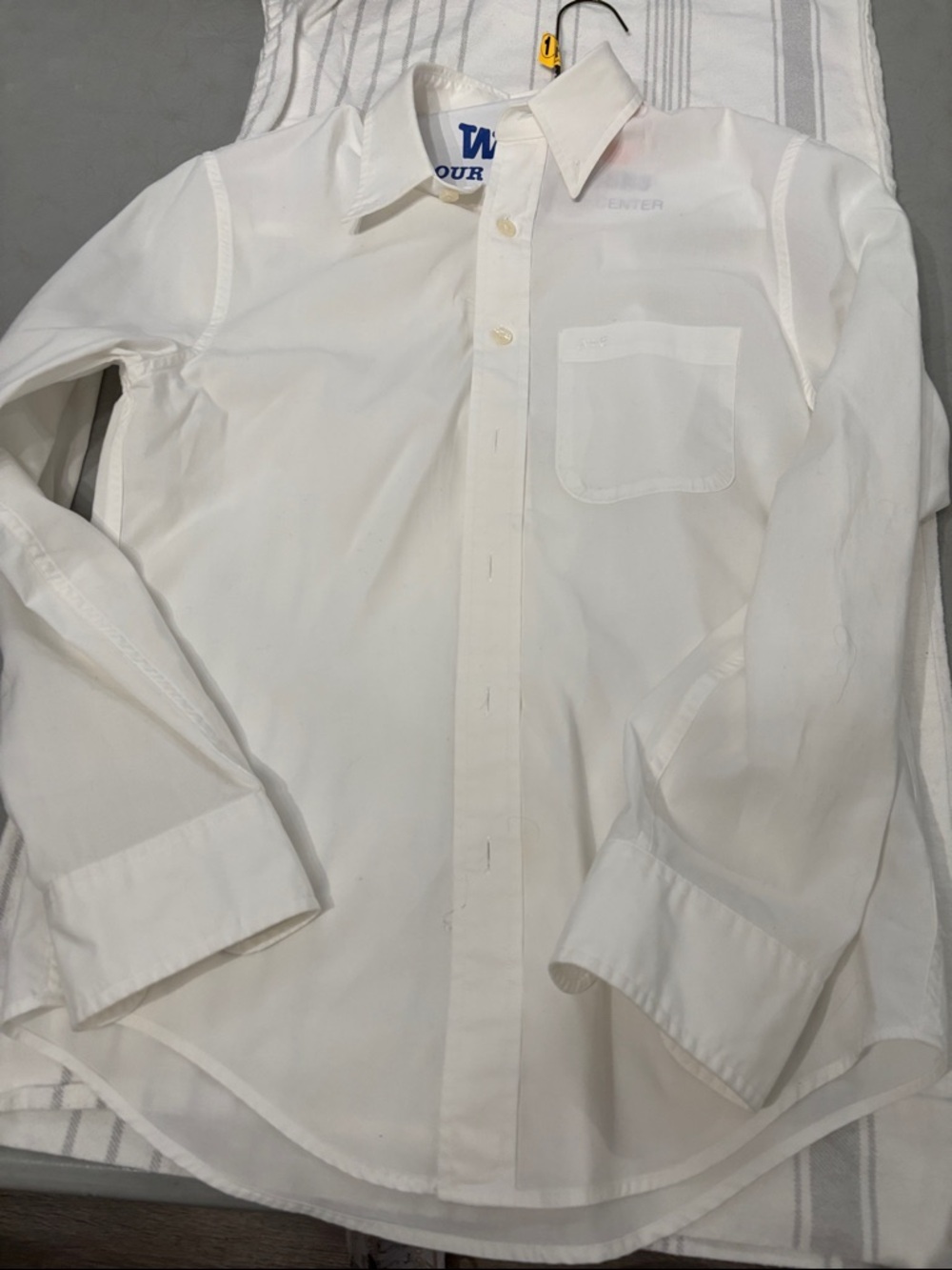 Abercrombie & Fitch Men's White Long-Sleeve Dress Shirt